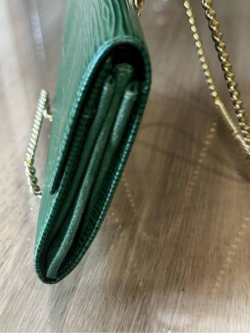 LV Louis Vuitton Green Epi Long Wallet - Picture 3 of 7